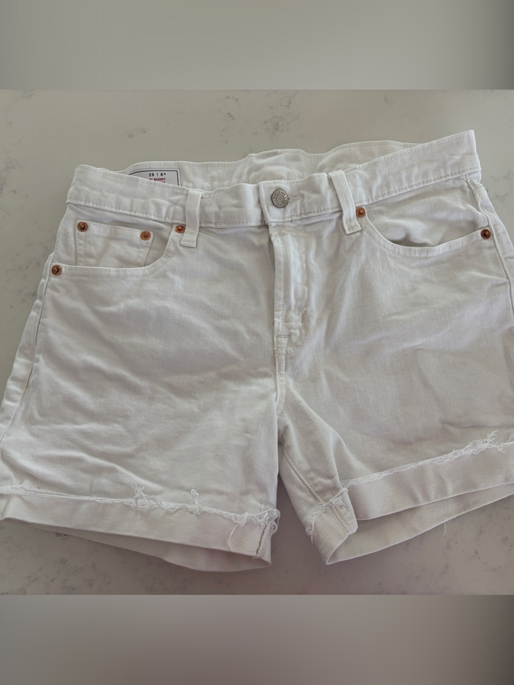 GAP White Denim Frayed Hem Women's Shorts- great condition!